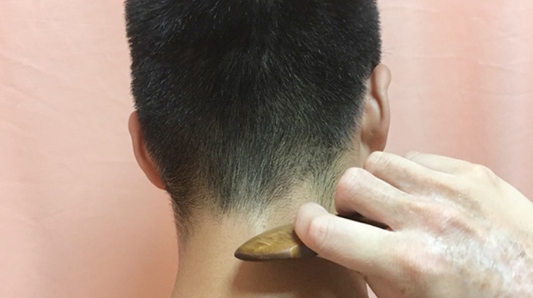 刮痧 刮痧