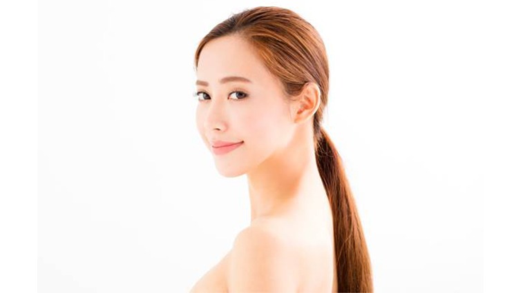 額頭飽滿光滑 額頭飽滿光滑