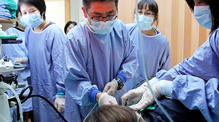 肝膽腸胃科陳健麟主任團隊 肝膽腸胃科陳健麟主任團隊