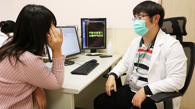 亞洲大學附屬醫院感染科主治醫師張為碩 亞洲大學附屬醫院感染科主治醫師張為碩