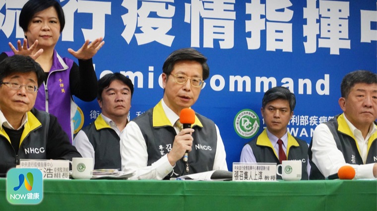 中央流行疫情指揮中心專家諮詢小組召集人張上淳 中央流行疫情指揮中心專家諮詢小組召集人張上淳
