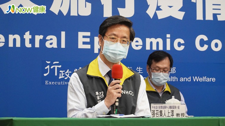 中央流行疫情指揮中心專家諮詢小組召集人張上淳 中央流行疫情指揮中心專家諮詢小組召集人張上淳