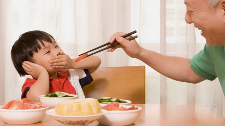 祖孫吃飯 祖孫吃飯