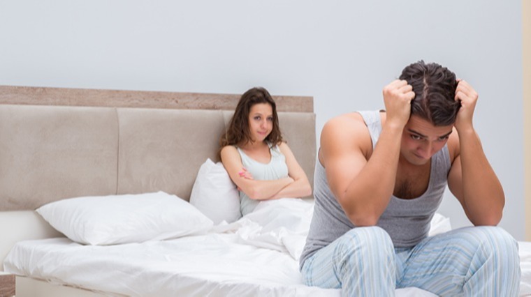 乾眼症、睡眠障礙 恐為頸椎僵硬所致 乾眼症、睡眠障礙 恐為頸椎僵硬所致
