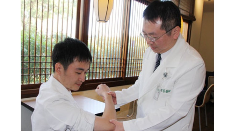 花蓮慈濟醫院中醫部主治醫師王健豪 花蓮慈濟醫院中醫部主治醫師王健豪