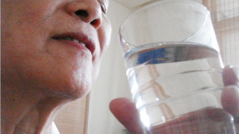 生飲過濾水染細菌 80歲阿嬤腎衰竭 生飲過濾水染細菌 80歲阿嬤腎衰竭