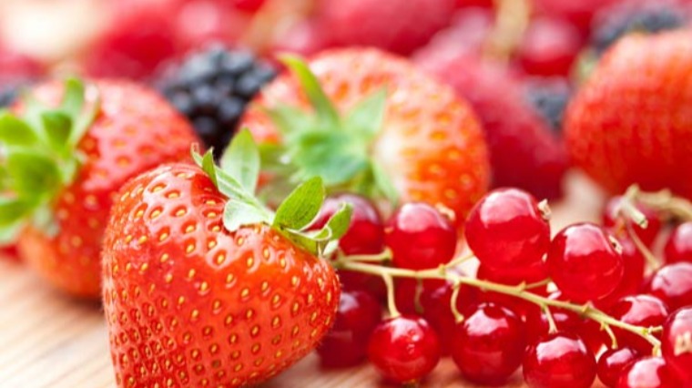 多吃草莓、藍莓 可降低帕金森氏症風險