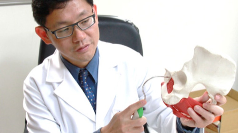 人工網膜懸吊術 解除骨盆腔鬆弛困擾 人工網膜懸吊術 解除骨盆腔鬆弛困擾